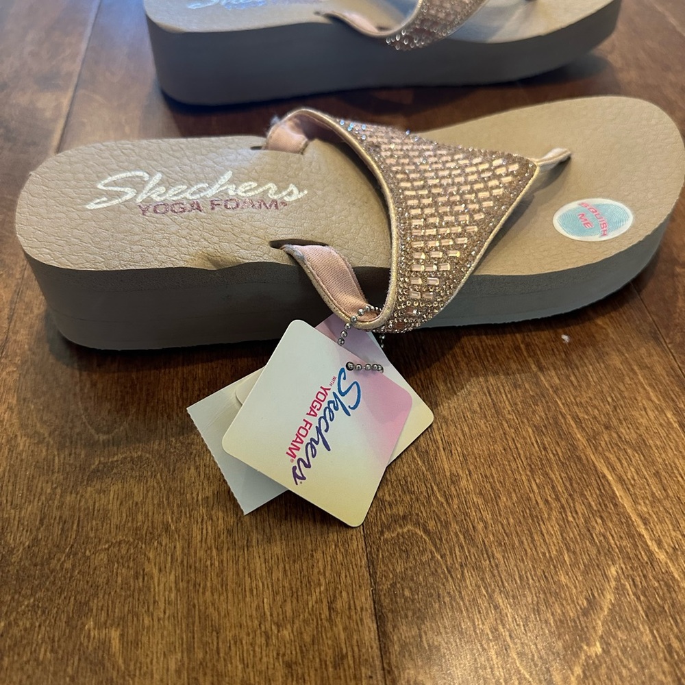Skechers Rose Gold Rhinestone Yoga Foam Sandals *New*